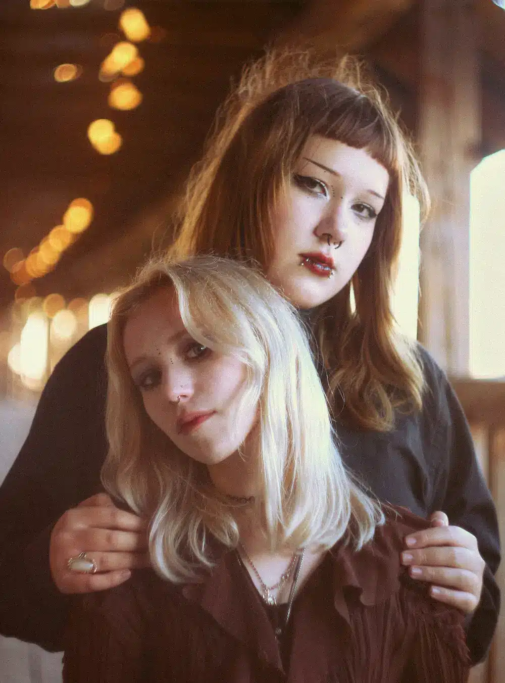 Who Individual Relationship Therapy May Be Helpful For